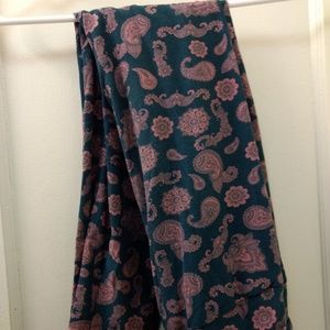 LuLaRoe OS leggings